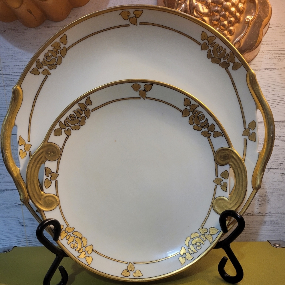 Vintage Noritake Nippon Elegant Gold and White Set Of 2 Plates